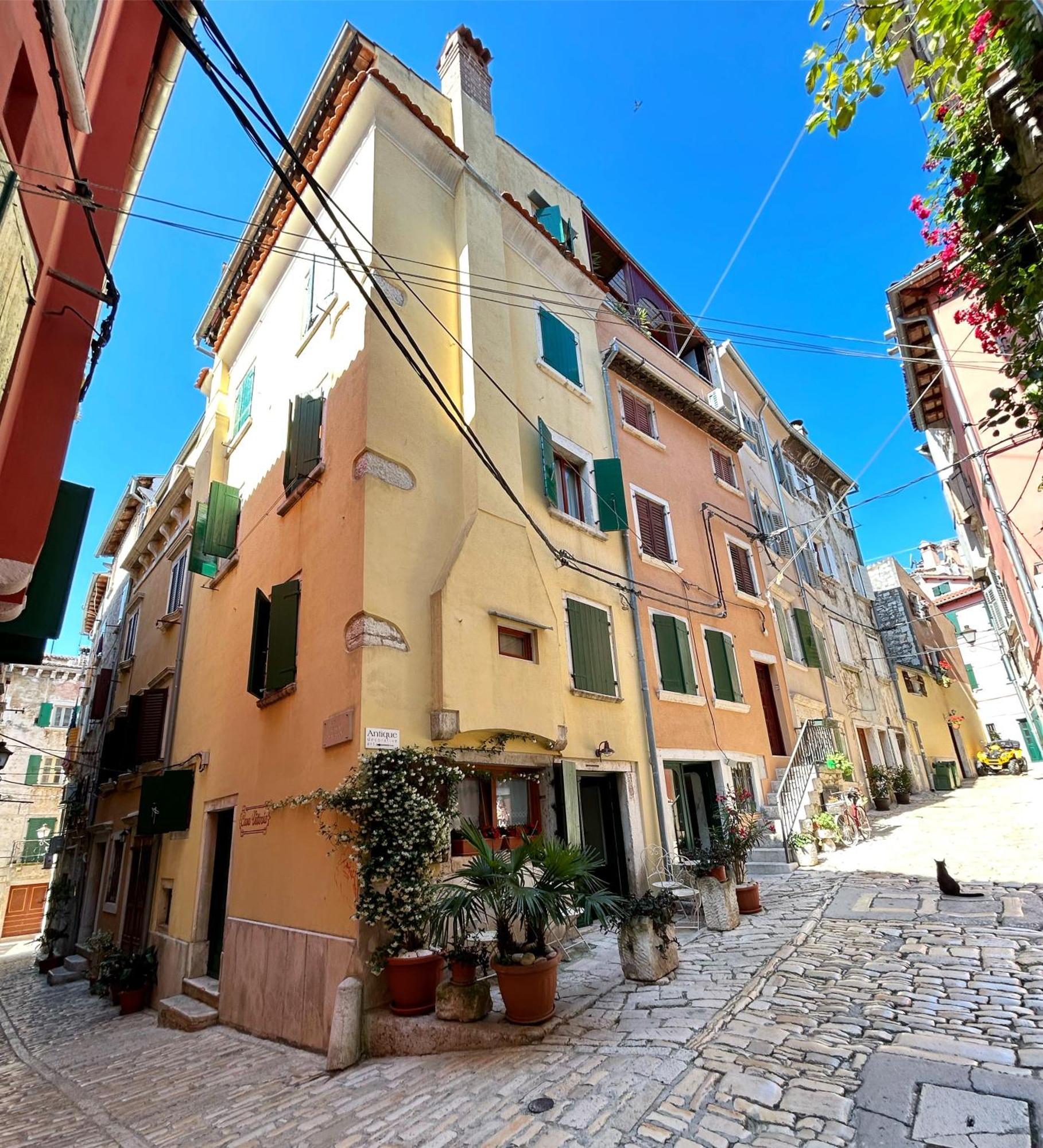 Guesthouse Casa Vittoria Rovinj Exterior photo